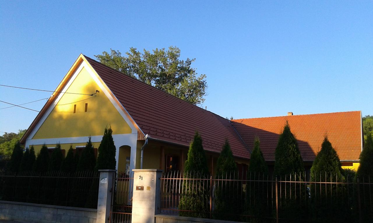 Hotel Doeroecske Vendeghaz Somogydorocske Exterior foto